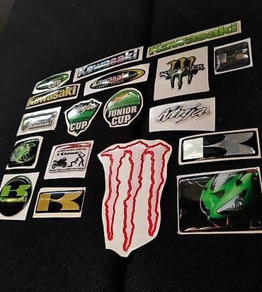 helanke s: KAWASAKI - stikeri - 813 📌 Opis: Samolepljivi stikeri izradjeni od — 2