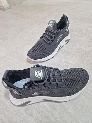 patike karl lagerfeld: Sportske patike – veličina 37 Modeli: 1) Tamno sive sa belim đonom — 2