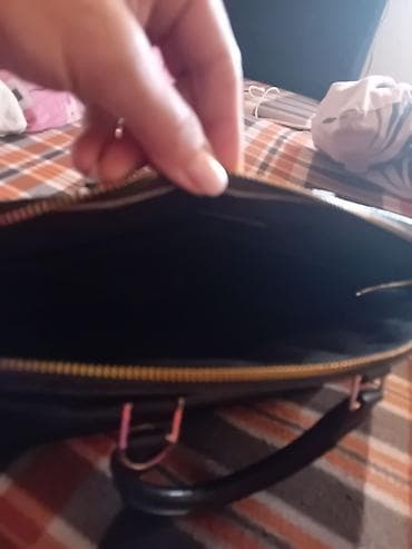 suknje sa tilom: Louis Vuitton crna torba – monogram reljef - Materijal: crna koža sa — 3