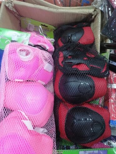 stitnici za rolere za devojcice: AKCIJA ROLERI, STITNICI, KACIGE Silikonski tockici Roze, plava, crvena — 5