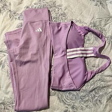 moderne kape za žene: Dva‑delni ženski sportski set – Adidas, lila boja - Komplet se — 5