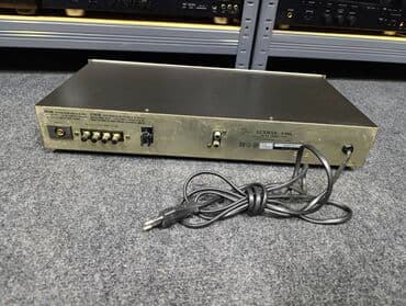 Donji delovi trenerke: Luxman T-210L FM/LW/MW Stereo Tuner odlican Specifications Type — 5