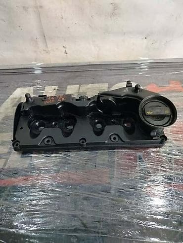 oglasi za motore: POKLOPAC VENTILA ZA VOLKSWAGEN POLO OD 2009. DO 2017. GOD. | — 1