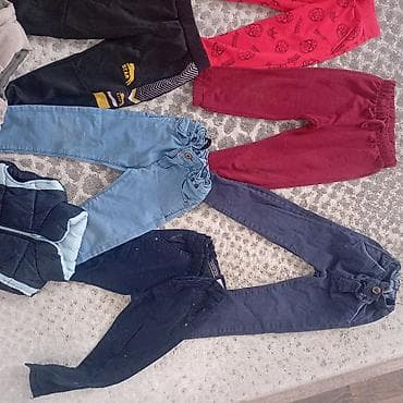 pull and bear trenerke: Veliki paket stvari + jakna,sve 1500din. U kompletu: - Košulje — 10