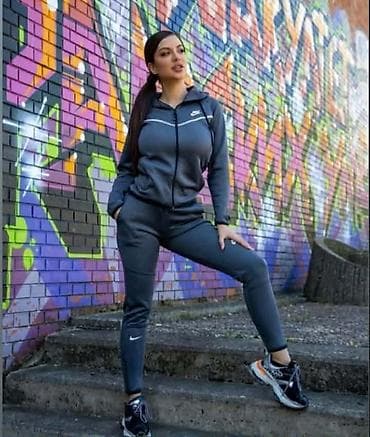 Mokra likra
m, l, xl, 2xl
3300 din
tamno siva i crna
🟢