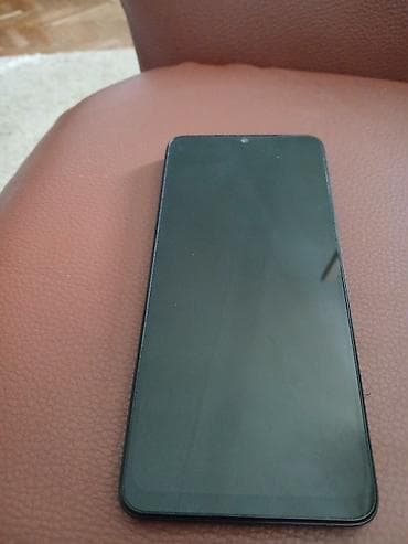 Xiaomi: Redmi smartphone – model 22123RNSK - Ekran: veliki pun ekran sa malim — 2