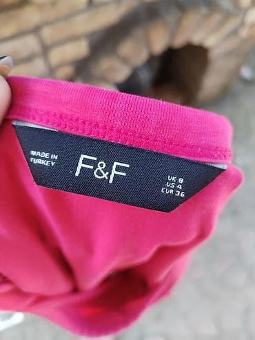 Men's Clothing: F&F majica dug rukav vel M
Pamuk — 7