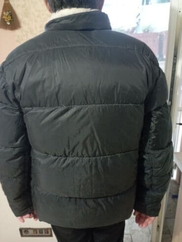 nine west gleznjace: Winter jacket XL (EU 54), Nike, color - Black — 2