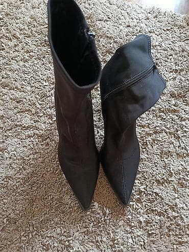 Gležnjače: Crne ženske čizme-čarapice na štiklu - Model: uske “sock boots” do — 4
