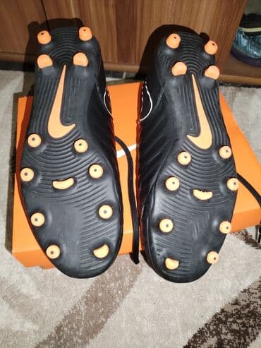 Kopačke: Nike, veličina - 41, Upotrebljenо — 5