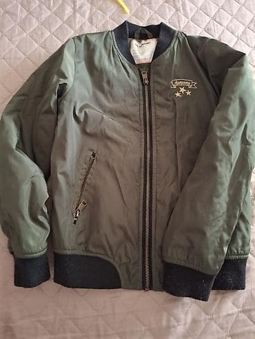 Paketi dečije odeće: Tri komada dečje odeće – jakna i teksas jakna i jesenja jakna 1) LC — 4