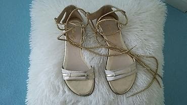 ugg torba: SANDALICE br 36 Potpuno nove, predivne. Bela boja sa zlatnastim — 3