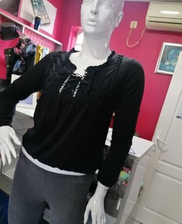 M, Jednobojni, bоја - Crna