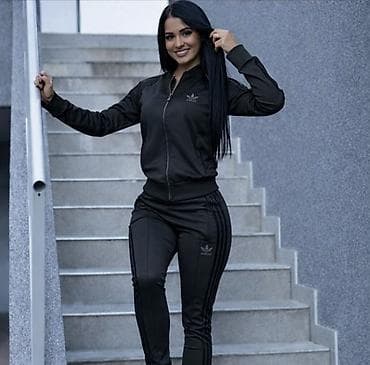 svecane pantalone i bluze: Mokra likra
s, m, l, xl
3300 din 
🟢 — 8