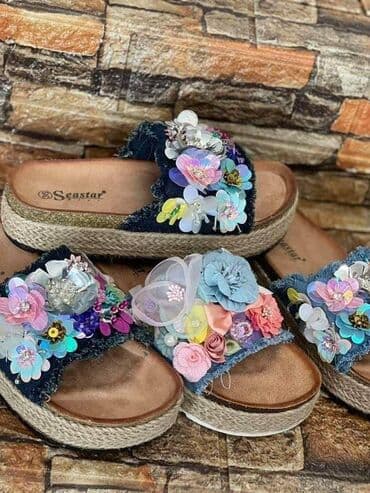 dsquared2 papuce: 36-40
1500din — 1