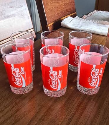 rotirajuće četke za čišćenje: Coca cole čaše 2 dl nove sa kutijom, cena 1200 rsd — 3