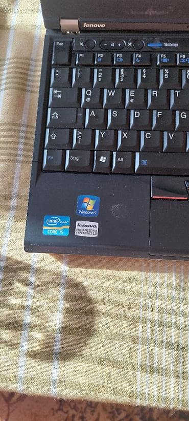 LG: Intel Core i5, 4 GB OZU, 12 " — 3