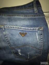 Armani farmerice 33 98% cotton 2% elastin Polustruk 45-46cm, duzina na lalafo.rs Armani farmerice 33 98% cotton 2% elastin Polustruk 45-46cm, duzina