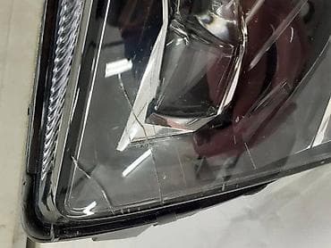 auto pijaca kragujevac: DESNI FAR ZA ŠKODA OCTAVIA - 5E1 941 016 D | Desni far za Skoda — 2