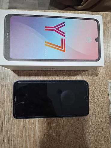 TV i video: Huawei Y7 (2019) – plavi - Ekran: 6.26" FullView sa „teardrop” noćem — 1