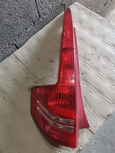 citroen c3 znak: STOP SVETLO LEVO ZA CITROEN C4 OD 2004. DO 2010. GOD. | Stop svetlo — 1