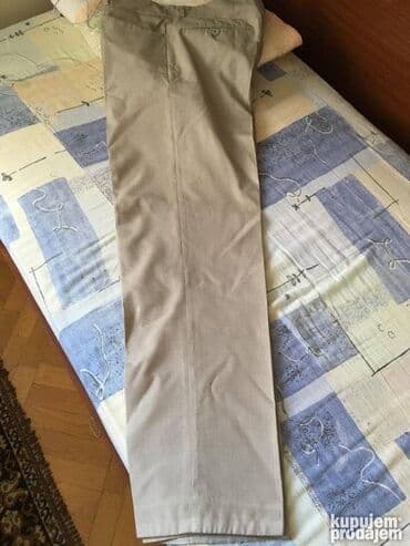 velicine pantalona: Gucci pantalone br.46. Gucci pantalone bež boje od laganog materijala — 2
