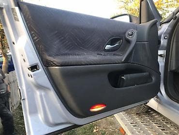 lazni alarm za auto: RENAULT LAGUNA 2003. GOD. - KOMPLETAN AUTO U DELOVIMA — 5