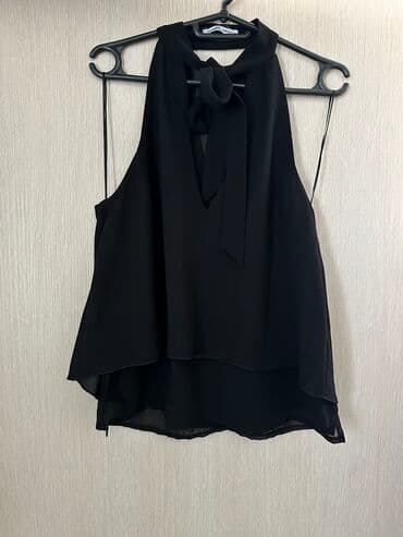 bluze c a: Zara, S (EU 36), Poliester, bоја - Crna — 1