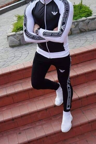 Turske trenerke
Veličine od S do XXL za samo 4500 din