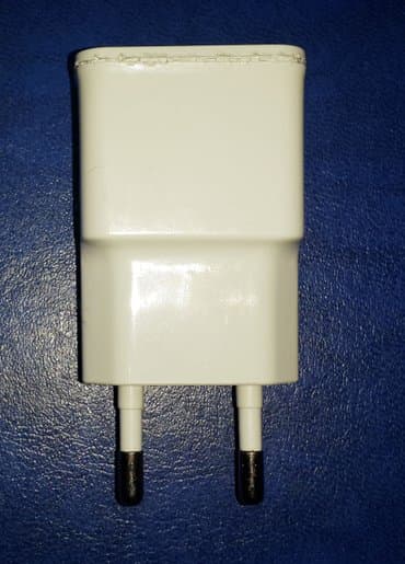 kablovi za punjace telefona: Strujni adapter USB punjač 5V 2A Samo je prestao da radi, otvorio sam — 2
