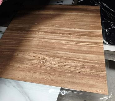 Kućni dekor: Podne obloge gumirane samolepljive. Cena po komadu 400 din. 60x60cm — 4