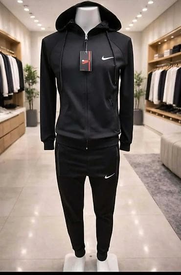 Bermude i šortsevi: Trenerka Nike, bоја - Crna — 1