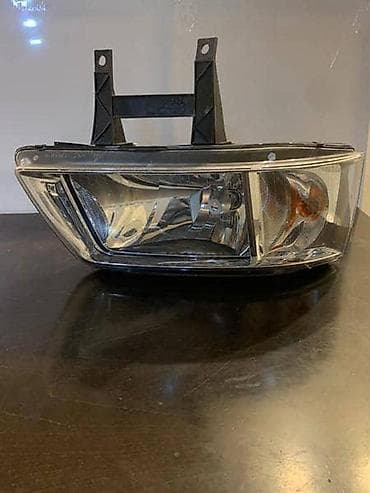 auto delovi opel: TRANSPORTER T5 | Polovan far bez ostećenja Volkswagen T5 7 H1941016J — 2