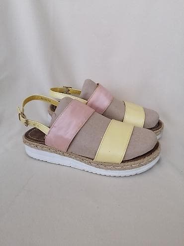 ženske sandale broj 43: Zenske sandale broj 39, duzina unutrasnjeg gazista 25 cm. Bez mane ili — 2