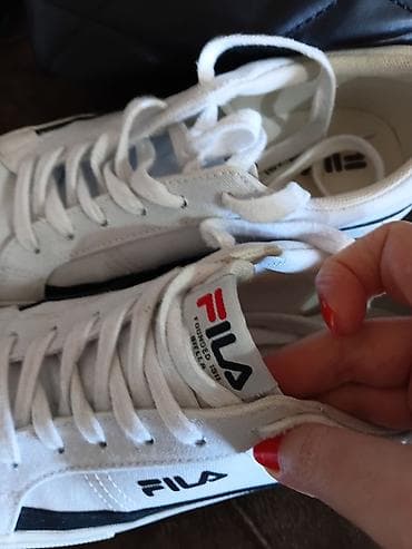 Sandals and flip-flops: Fila ženske patike – klasičan model od platna - Brend: Fila - Boja — 10