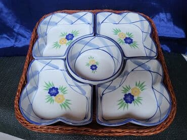 porcelanske solje za caj: Tanjir porcelanski vintaz,petodelni za serviranje,posluzenje. Tanjir — 1