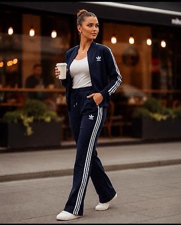 pantalon m: Materija pamuk
S, M, L, XL
Zvonaste nogavice
3000 din — 6