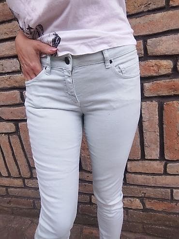 hm srbija obuca: MEXX svetlo plave farmerke vel M
Struk po 38 nogavice spolja 95 — 3