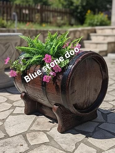 Dekorativna žardinjera u obliku drvene bačve - Materijal