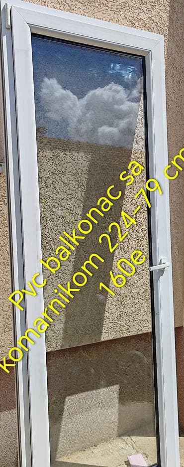 PVC balkonska vrata sa komarnikom - Materijal: PVC profil, bela boja
