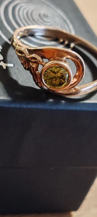 Aksesoari: Zlatan prsten antik — 4