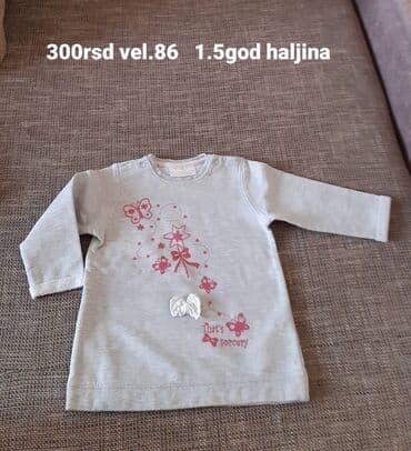 Dečija haljina za devojčice, dugi rukav, siva boja. Na prednjoj strani