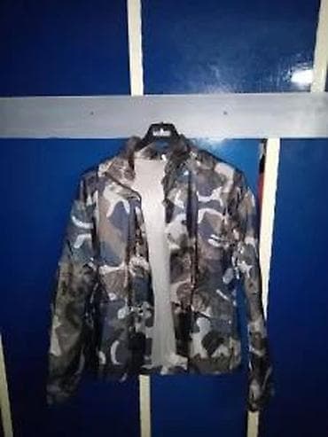 crveni komplet pantalone i sako: VOJNICKA KABANICA NOVA KOMPLET MASKIRNA JAKNA I PANTALONE | Cene — 9