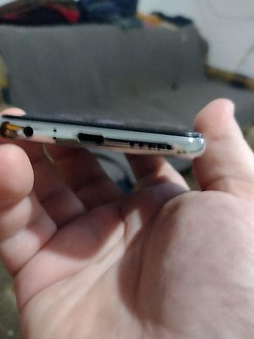 red mi: Xiaomi Redmi (serija Redmi; svetloplava boja kućišta) Ključne — 4