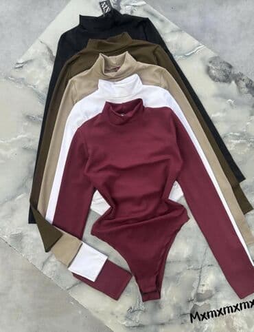 Donji delovi trenerke: Bodi 1.950 dinara — 1