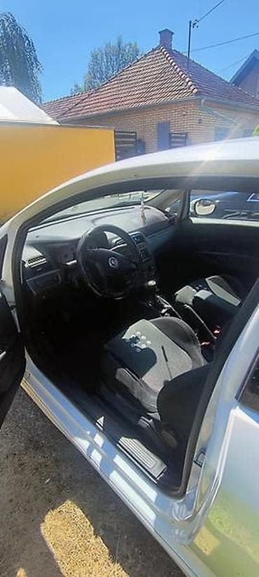 dobar punjac za akumulator: | FIAT GRANDE PUNTO T-JET 2007. GODIŠTE | Poznati T-jet — 8
