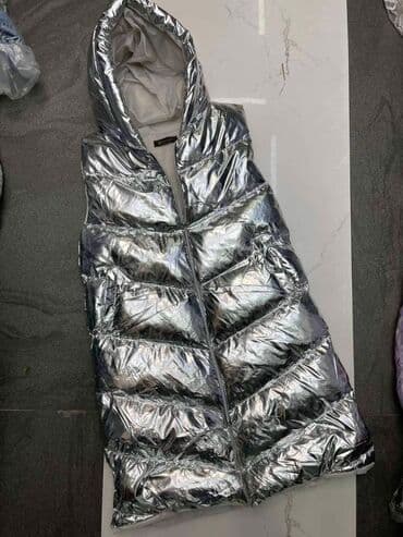 prsluk adidas xl: Srebrni prsluk
Vel : ( s m l xl )
Cena : 3700 — 1