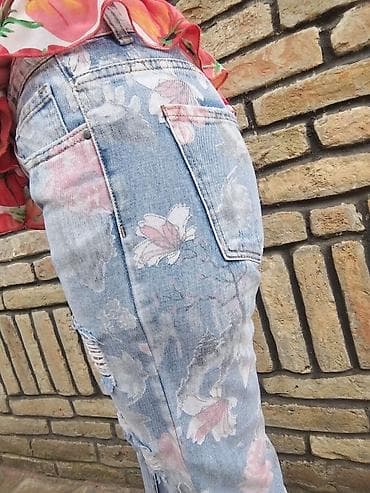 suskavci 90 ih: Farmerke – veličina L - Model: svetloplave teksas farmerke sa — 1