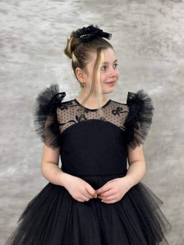 haljine od stofa: Odmah dostupne Wednesday haljinice od 2 do 8 godina, cena 3600 din 🥰 — 2