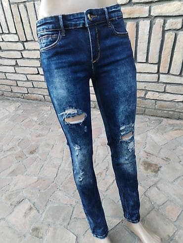 tech fleece plavi: Stradivarius farmerke, veličina S. - Model: skinny/uzane nogavice - — 4